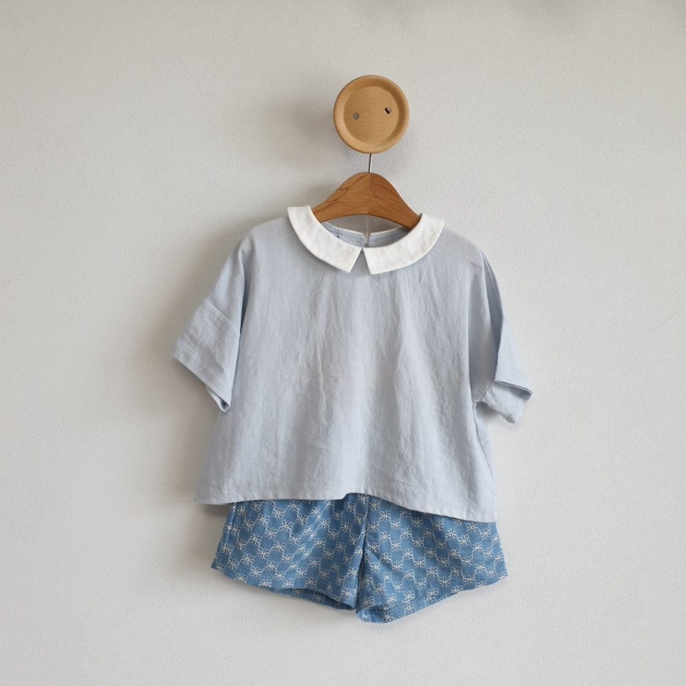 正韓童裝 花花刺繡淺藍牛仔短褲 90 現貨-細節圖4