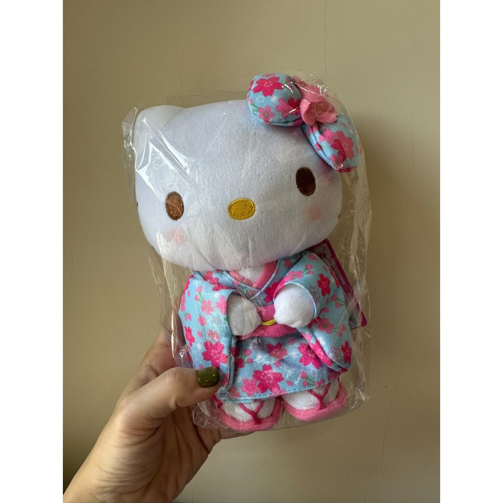 日本 三麗鷗Sanrio 和服Kitty大玩偶 抹茶綠/櫻花藍 現貨-細節圖3