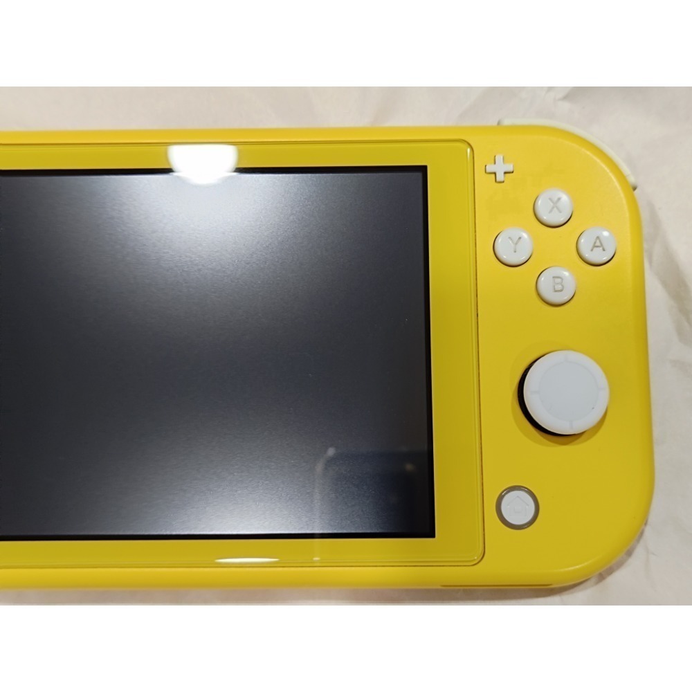 任天堂Switch Lite主機（黃色）已貼保護貼，附充電線，功能都正常，附收納包和蘑菇頭保護套-細節圖5
