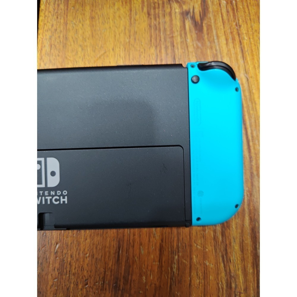 任天堂Switch Oled主機（紅藍手把）已貼保護貼，原廠盒裝、配件齊全，功能都正常，附主機收納包、蘑菇頭保護套-細節圖6