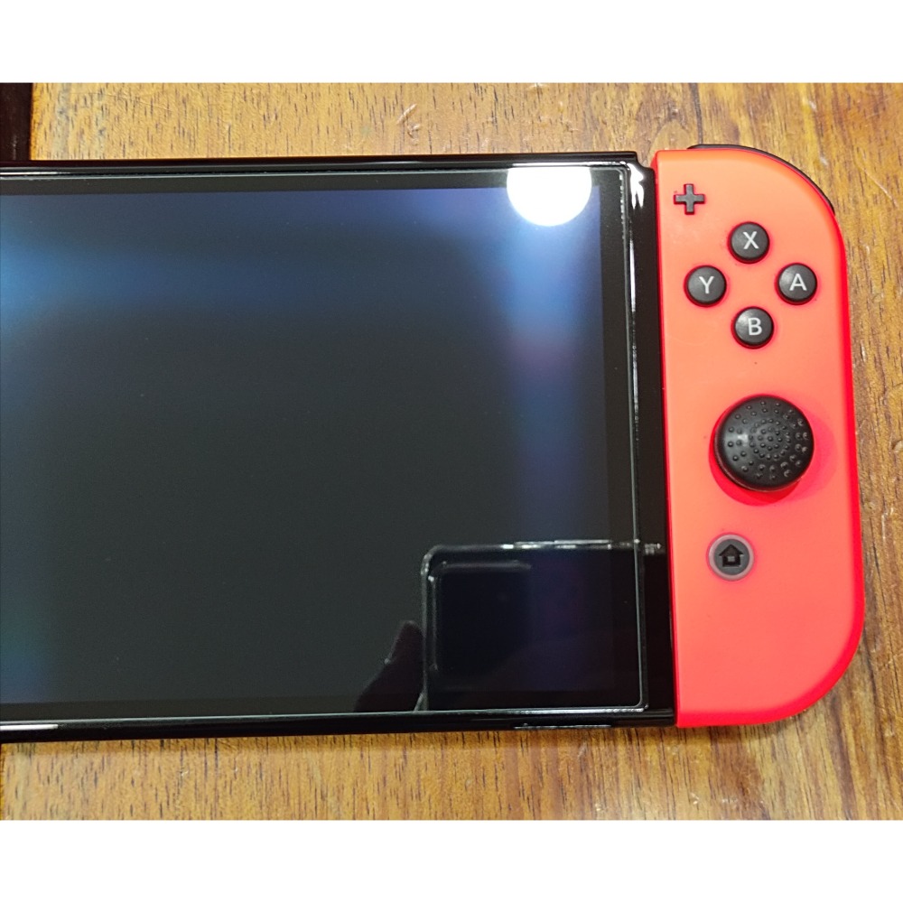 任天堂Switch Oled主機（紅藍手把）已貼保護貼，原廠盒裝、配件齊全，功能都正常，附主機收納包、蘑菇頭保護套-細節圖8