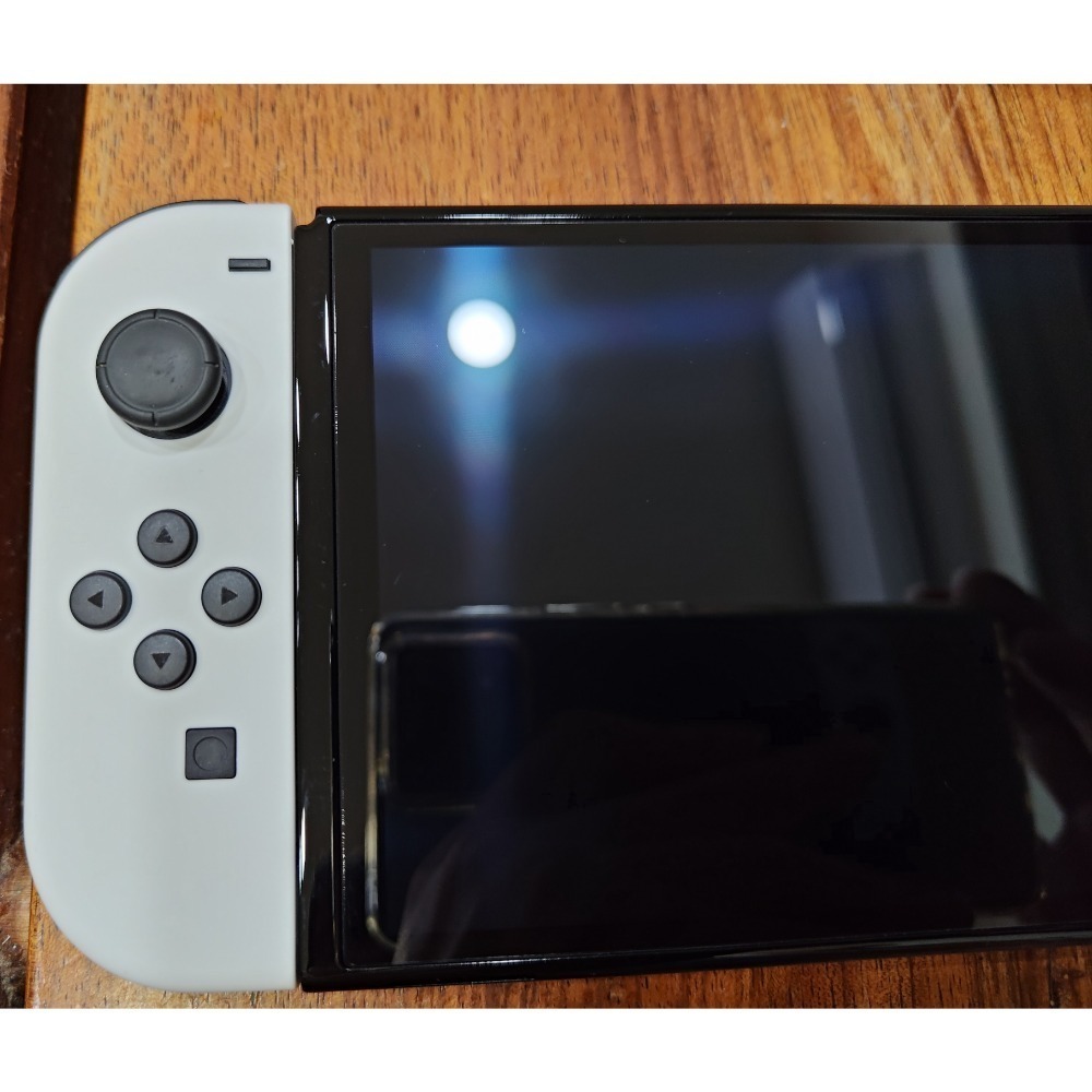 任天堂Switch Oled主機（白色手把）已貼保護貼，原廠盒裝、配件齊全，功能都正常，附主機收納包、蘑菇頭保護套-細節圖5