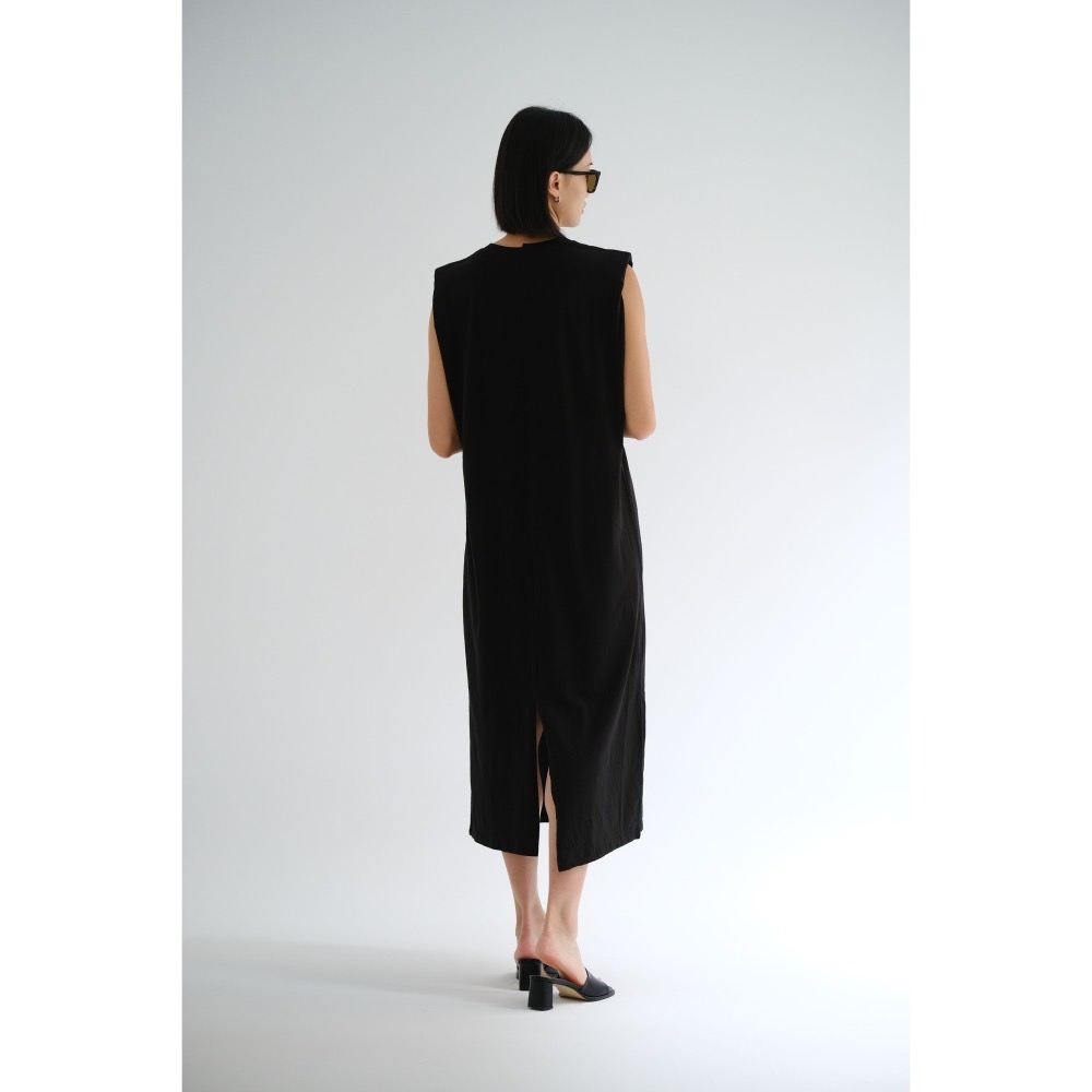 韓國東大門 現貨 正韓墊肩後開衩長洋裝-細節圖8