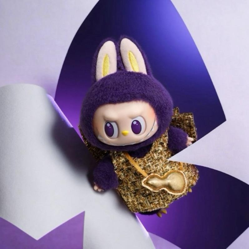 泡泡瑪特 LABUBU x PRONOUNCE WINGS OF FORTUNE搪膠毛絨吊卡 米蘭2代 限定 紫色-細節圖2