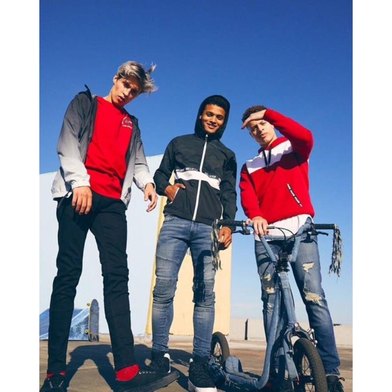 全新正品 Hollister 經典標誌 潮連帽T恤 海鷗 S號 男士 帽T  潮T-細節圖2