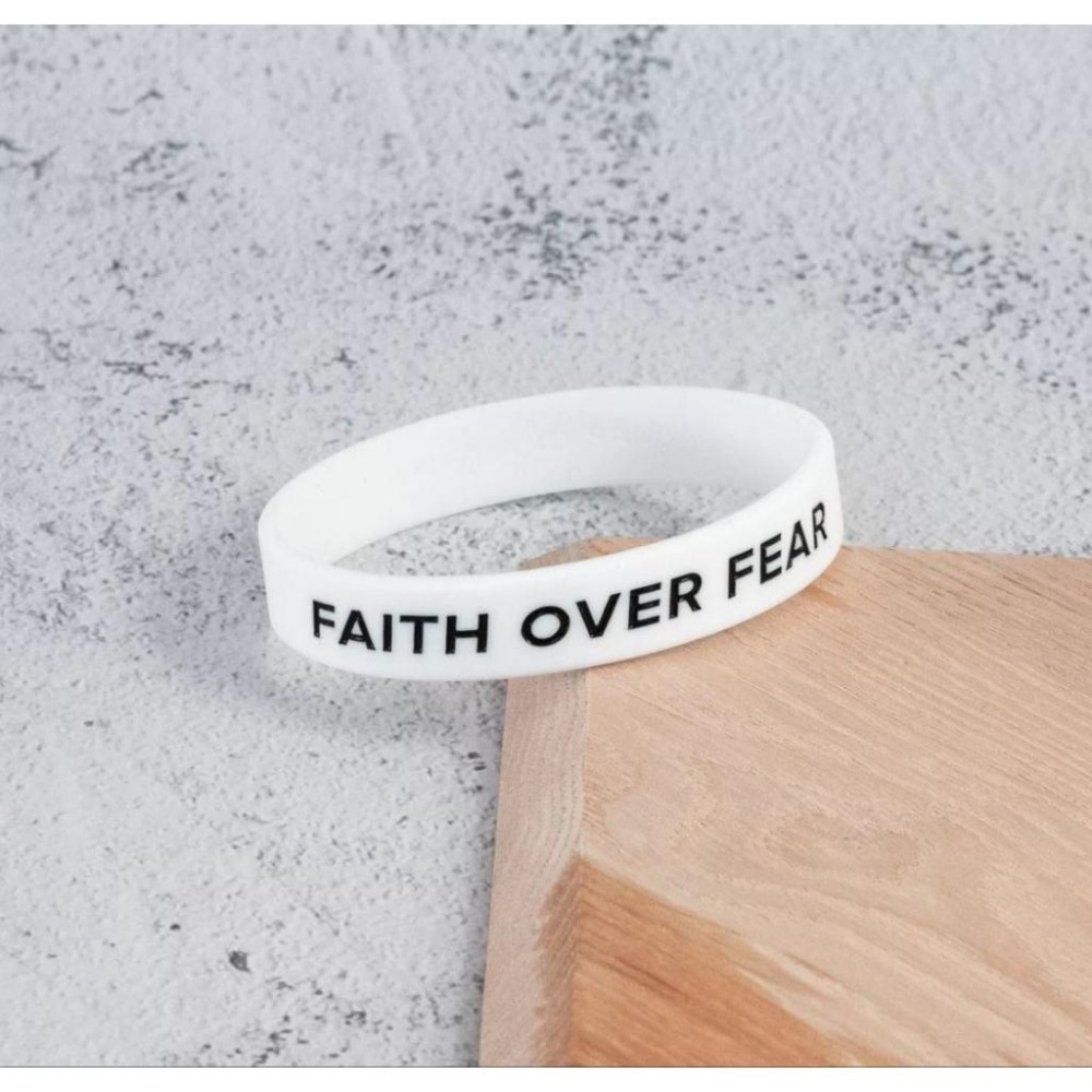 💫初心角落💫 創意祝福手環 矽膠 信心勝過恐懼 Faith over fear #基督教 #幸福小組 #福音-細節圖6