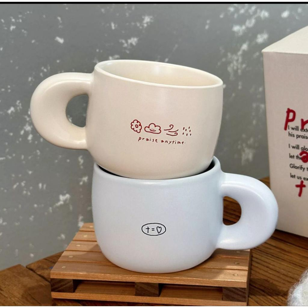 💫初心角落💫Praise Anytime 陶瓷 馬克杯 讚美 咖啡杯 牛奶杯 禮物 基督教禮物 受洗禮物 幸福小組-細節圖2