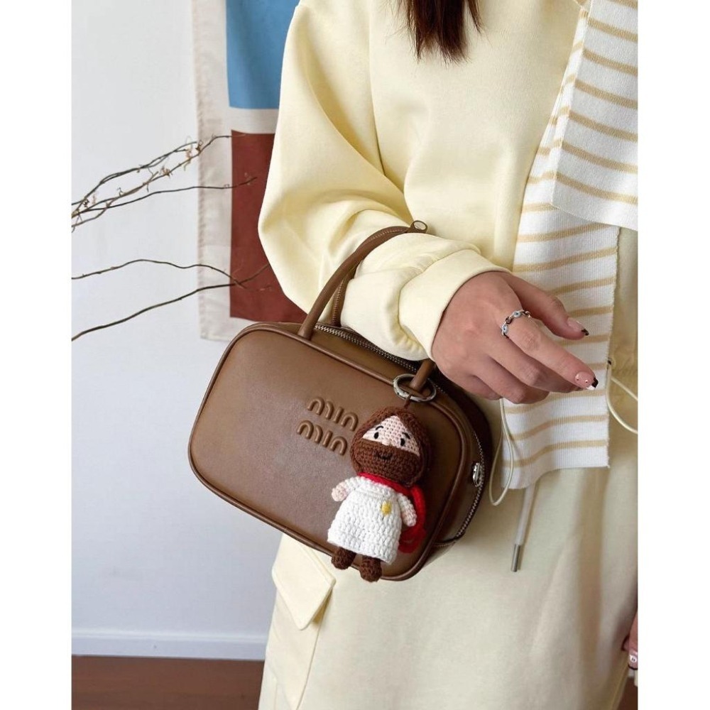 💫初心角落💫手工編織耶穌娃娃 鑰匙圈 娃娃吊飾 禮盒包裝 受洗禮物 幸福小組 福音禮品e-細節圖5