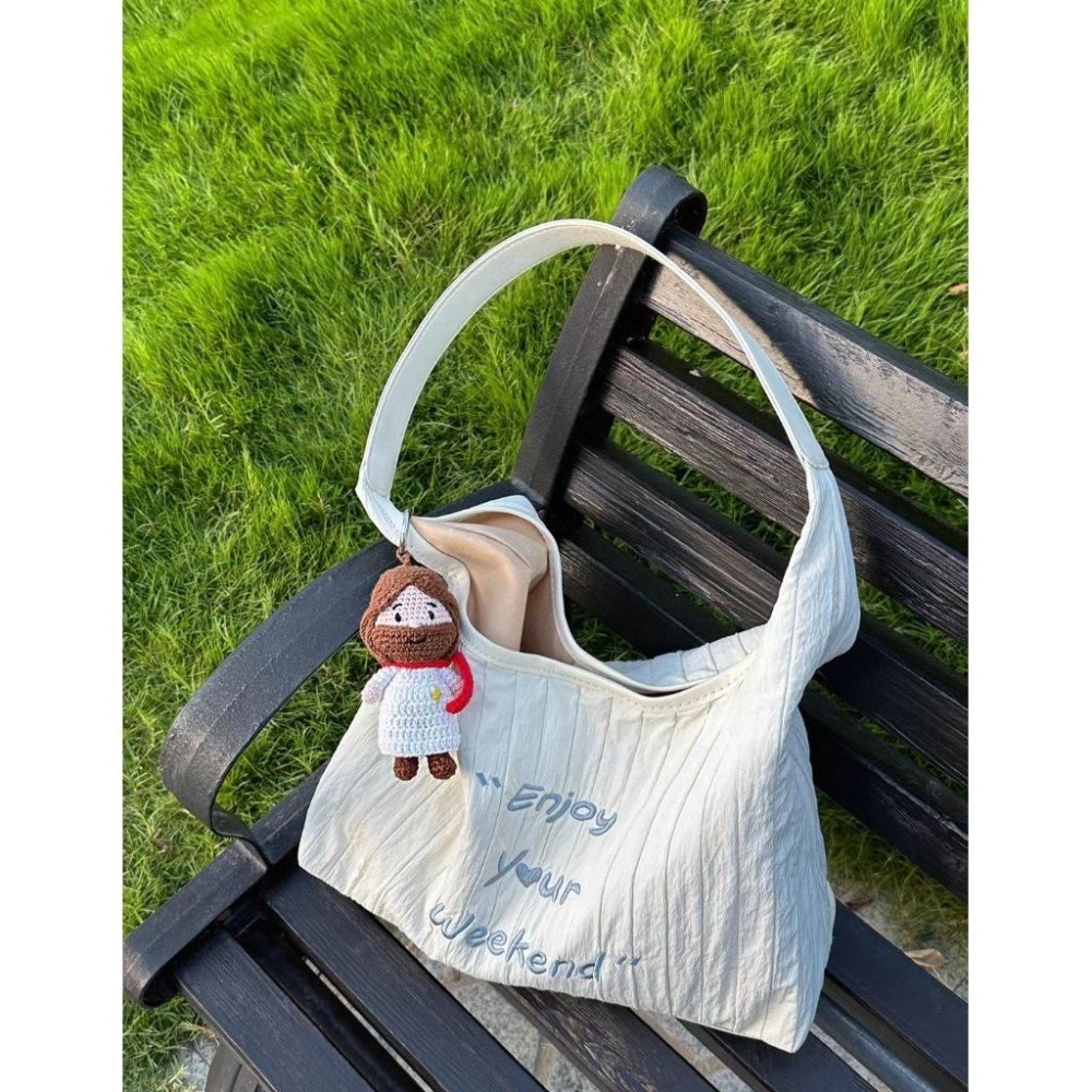 💫初心角落💫手工編織耶穌娃娃 鑰匙圈 娃娃吊飾 禮盒包裝 受洗禮物 幸福小組 福音禮品e-細節圖6