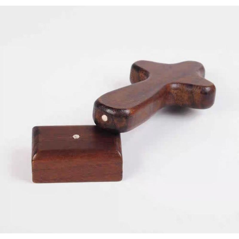 💫初心角落💫松木製作 十字架桌上擺飾 隨身攜帶 禱告適用 基督教  幸褔小組 受洗禮物 褔音商品-細節圖7