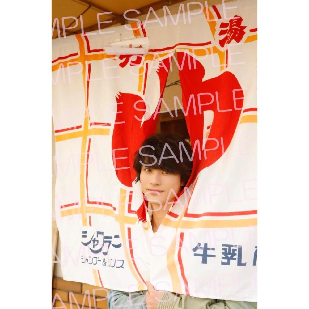 【日本空運新書】【預購】前田拳太郎 Personal Photo Book 藍色-細節圖6