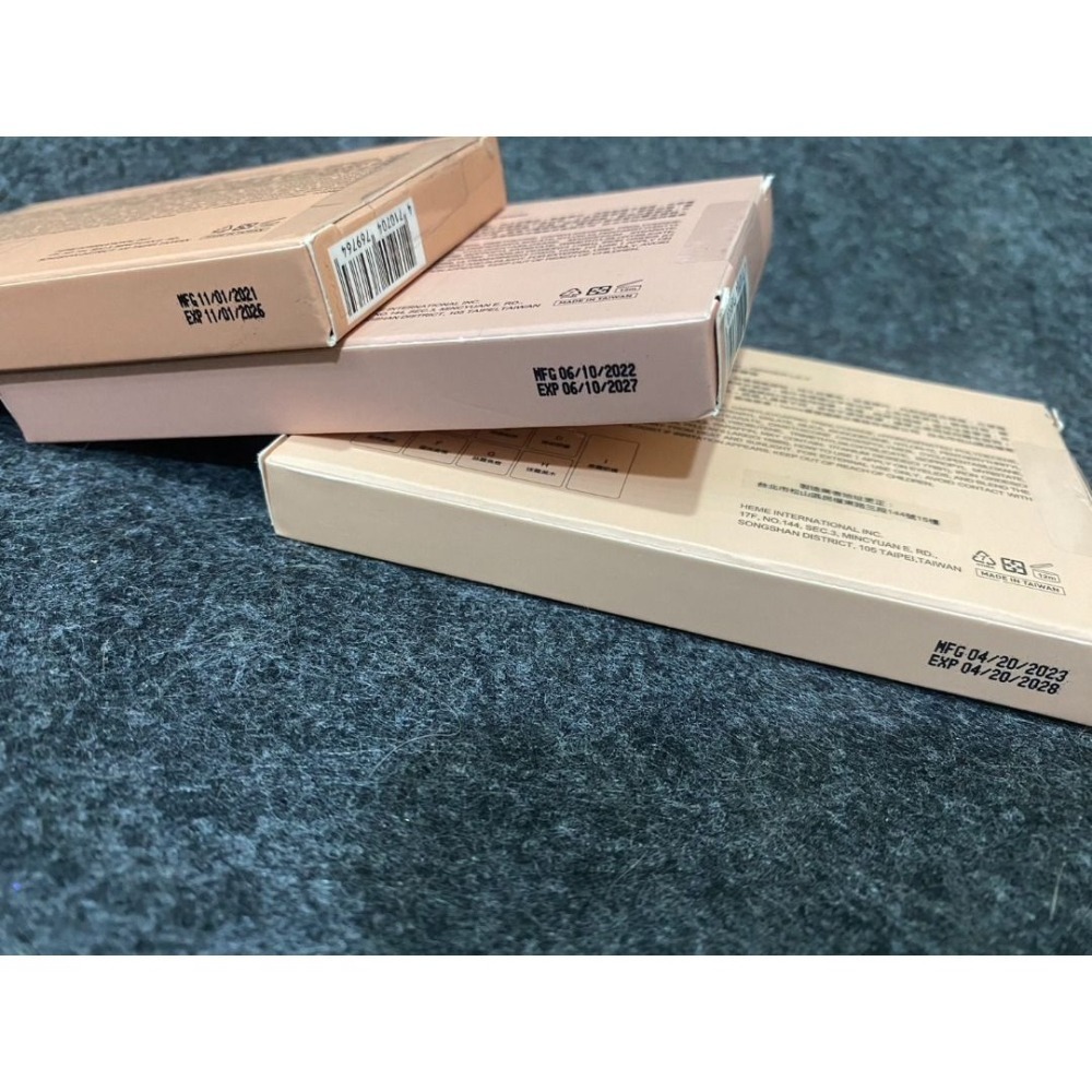 今年屈臣氏購入| heme眼頰盤 全新未過期 肉桂棕 野薑橘 山櫻粉 請看實拍照及內文 盒子 眼影棒都在-細節圖6