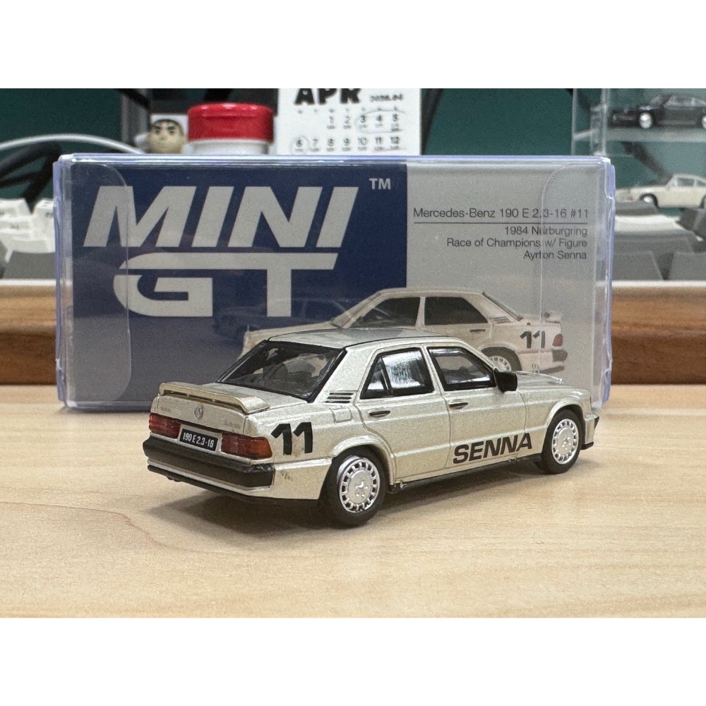 MINI GT 1076 Mercedes Benz 190 E2.3-16 #11 Senna 1984-細節圖2