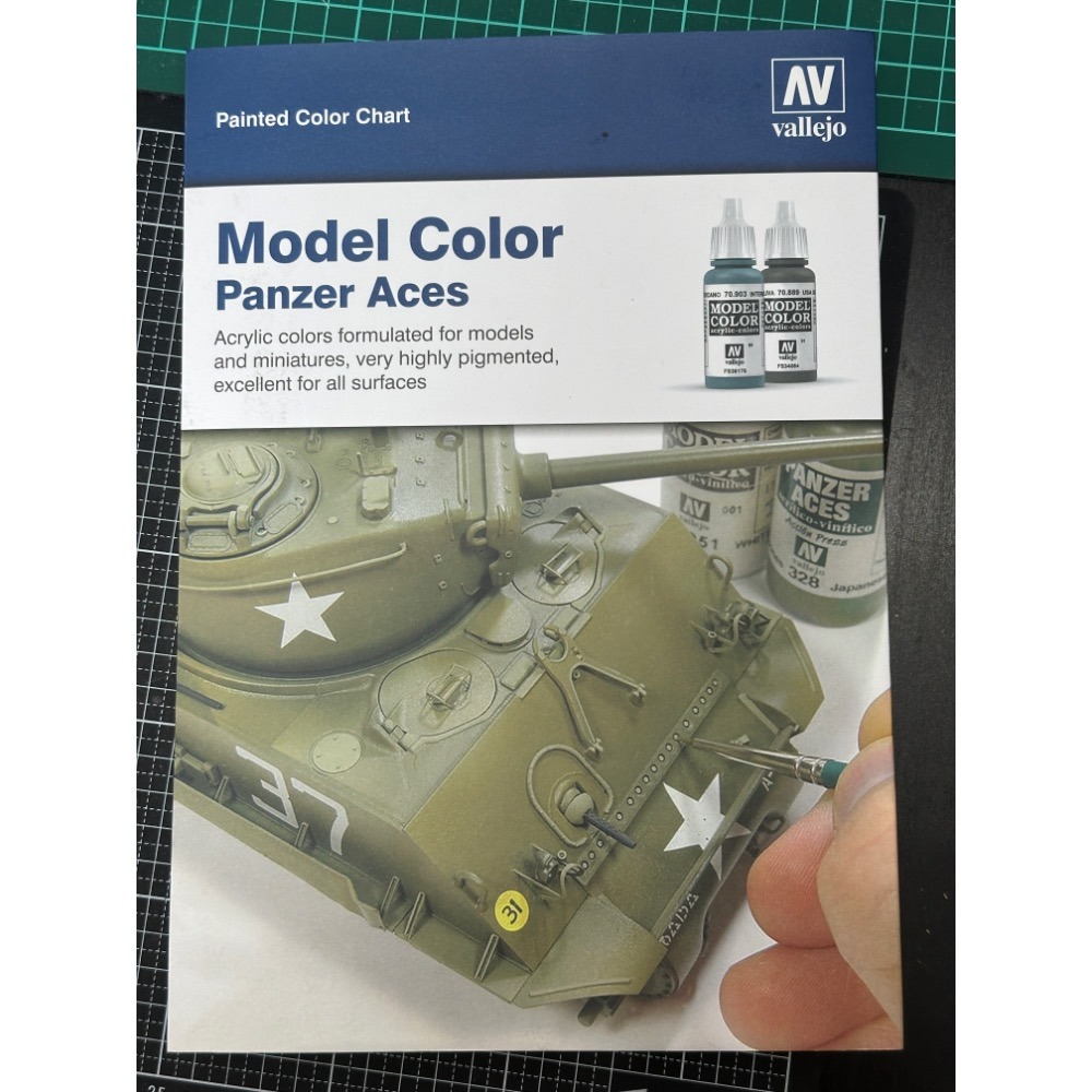 實際顏色參考 西班牙 Acrylicos Vallejo 模型色彩 裝甲王牌 液態金屬 實塗色票 色表-細節圖5
