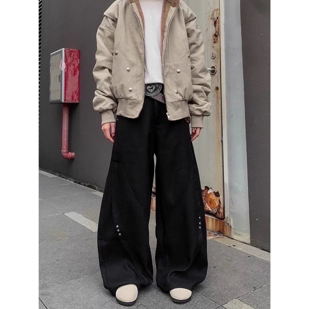 【vanguard選物所】鉚釘剪裁彎刀褲-細節圖2