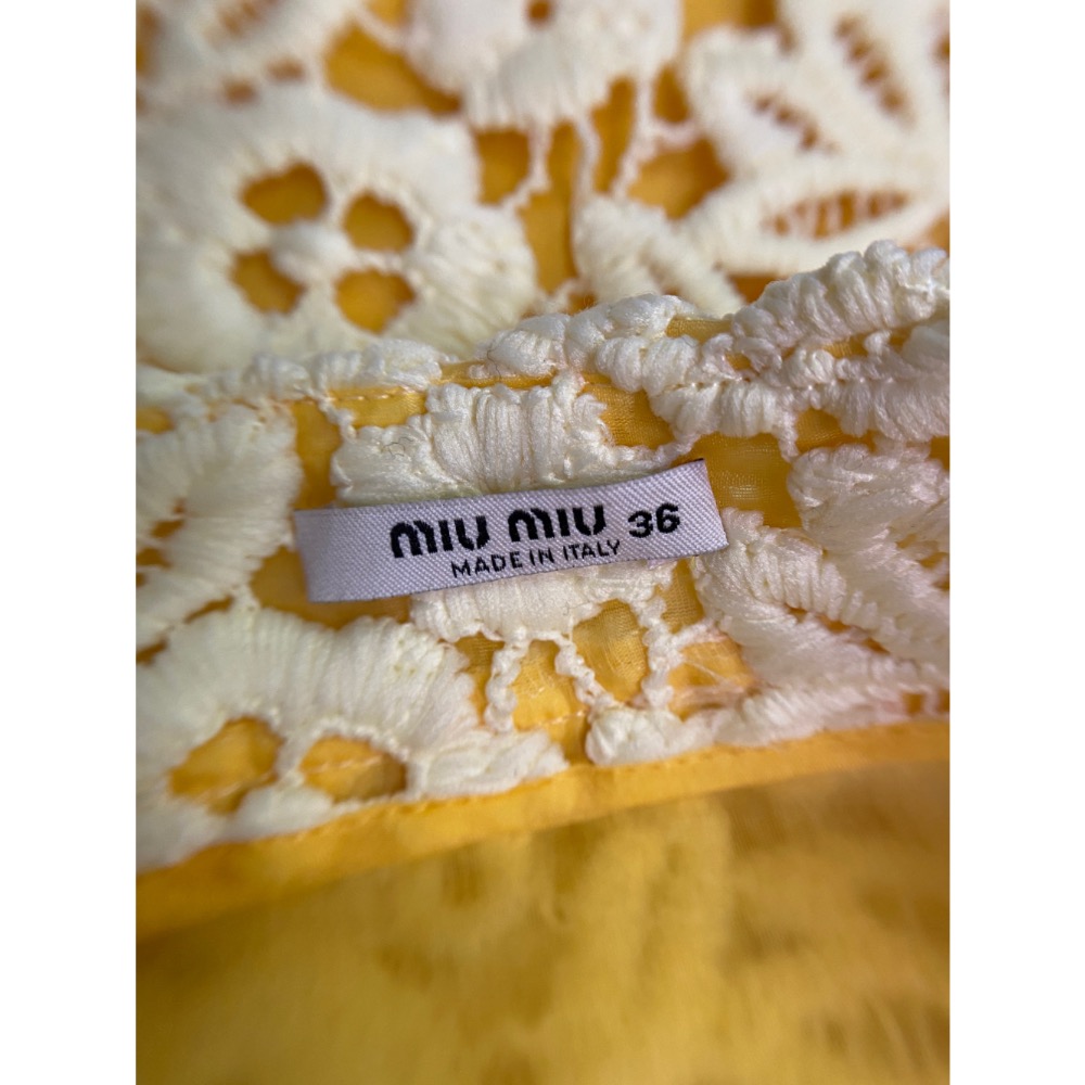 🌺義大利MIU MIU | 高端奢華花卉蕾絲設計迷你梯形裙Size:36#二手-細節圖2