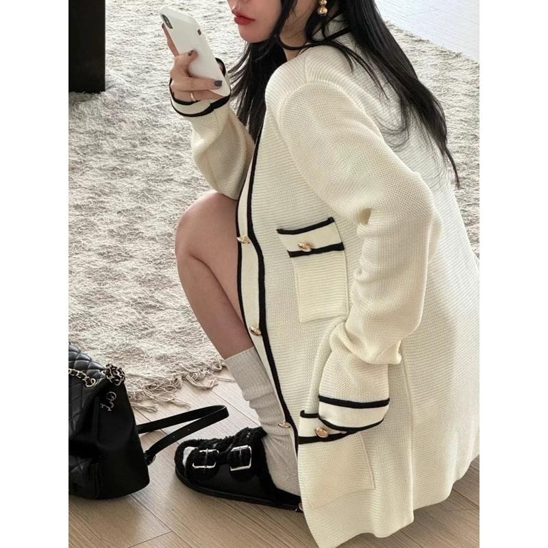 現貨 N015 正韓🇰🇷 金屬釦小香風寬鬆針織外套 長版 v領-細節圖3