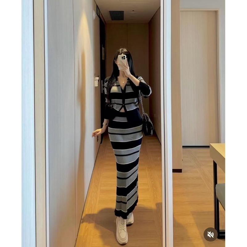 黑色外套最後現貨 N026正韓🇰🇷 時尚條紋針織上衣半身裙套裝-細節圖4