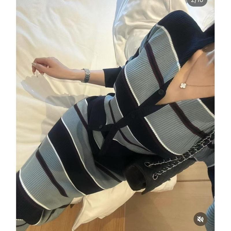 黑色外套最後現貨 N026正韓🇰🇷 時尚條紋針織上衣半身裙套裝-細節圖6