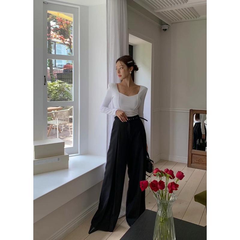 粉色現貨 🔜  M44正韓🇰🇷愛心領墊肩性感長袖上衣-細節圖5