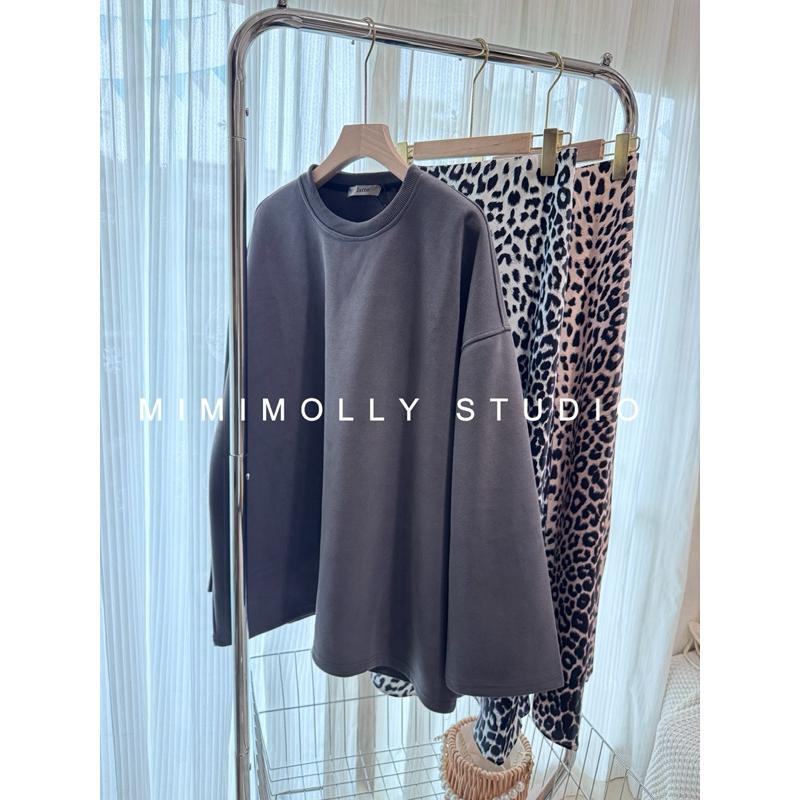 深灰現貨 實拍📸M73寬鬆百搭oversize極簡喇叭袖上衣-細節圖4