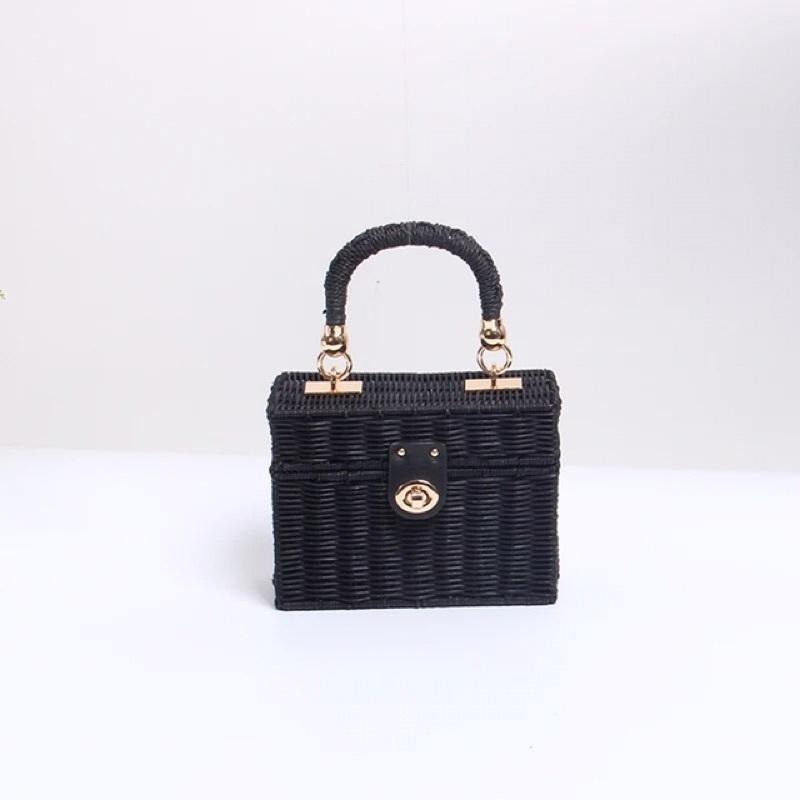 MIMIMOLLY｜現貨｜ A00026手工藤編包編織包竹藤包單把方型金鍊側背包-細節圖2