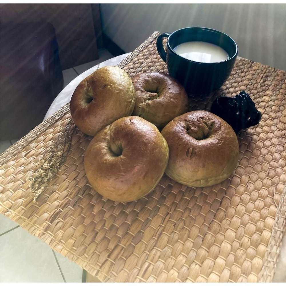 [圓之坊] 手工bagel ＂靜岡抹茶貝果＂ 日本進口靜岡小柳津香濃抹茶 外Q內軟 低糖低油奶素 絕無添加 單純健康-細節圖4