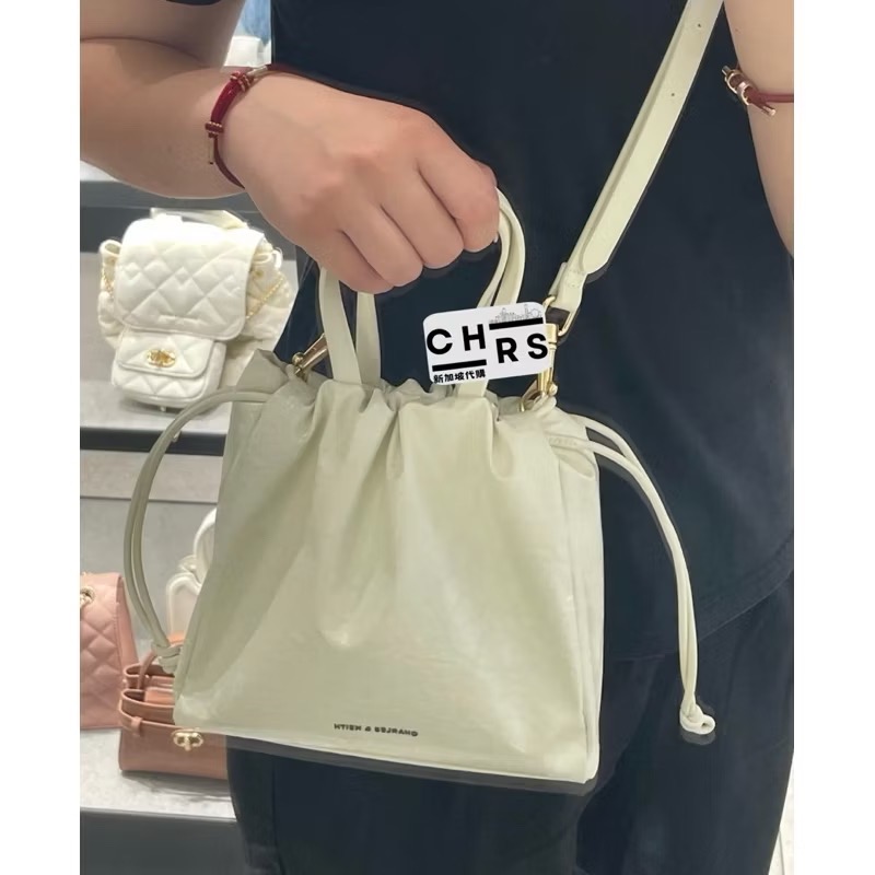 ￼開發票🧾Chrs代購🔥小CK金銀絲抽繩托特包 手提包  肩背包 斜背包 小托特包 大托特包-細節圖5