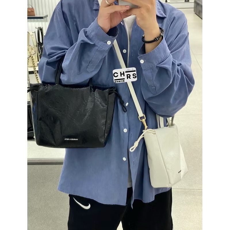 ￼開發票🧾Chrs代購🔥小CK金銀絲抽繩托特包 手提包  肩背包 斜背包 小托特包 大托特包-細節圖6