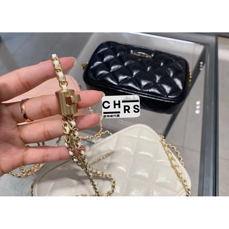 ￼開發票🧾Chrs代購🖤新加坡小CK✨24夏季新品Apfra 小香風 小方包 菱格紋斜背包/萬用包 鏈條包-細節圖7