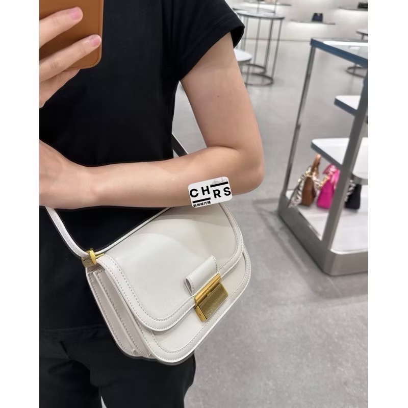 ￼開發票🧾Chrs代購🔥新加坡小CK✨ 侯佩岑 同款 Charlot 金釦包 復古小方包 側背包 復古包 豆腐包 經-規格圖9