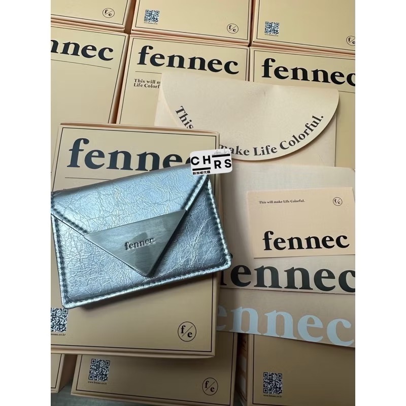 ￼開發票Chrs代購🇰🇷 FENNEC CRINKLE TRIANGLE WALLET 漆皮零錢袋 皮夾 三折短夾-細節圖4