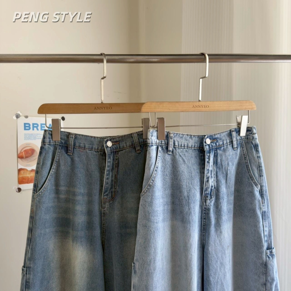 【PENG_STYLE】預購#5169-1 春季新款搭配𝗼𝗼𝘁𝗱前刷色彎刀側口袋造型牛仔長褲-細節圖2