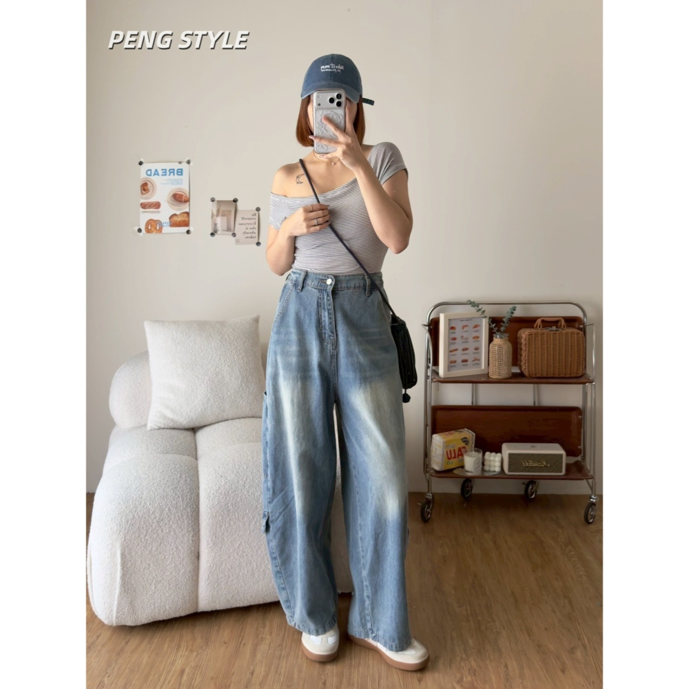 【PENG_STYLE】預購#5169-1 春季新款搭配𝗼𝗼𝘁𝗱前刷色彎刀側口袋造型牛仔長褲-細節圖7