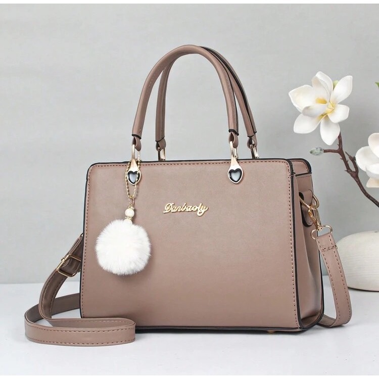 時尚手提包含絨球裝飾-細節圖7