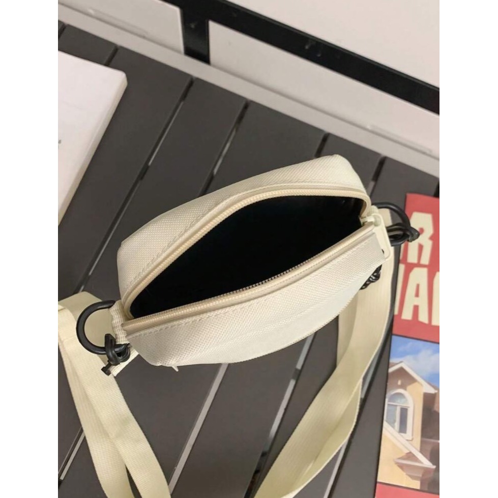 男士素色小側包-細節圖2