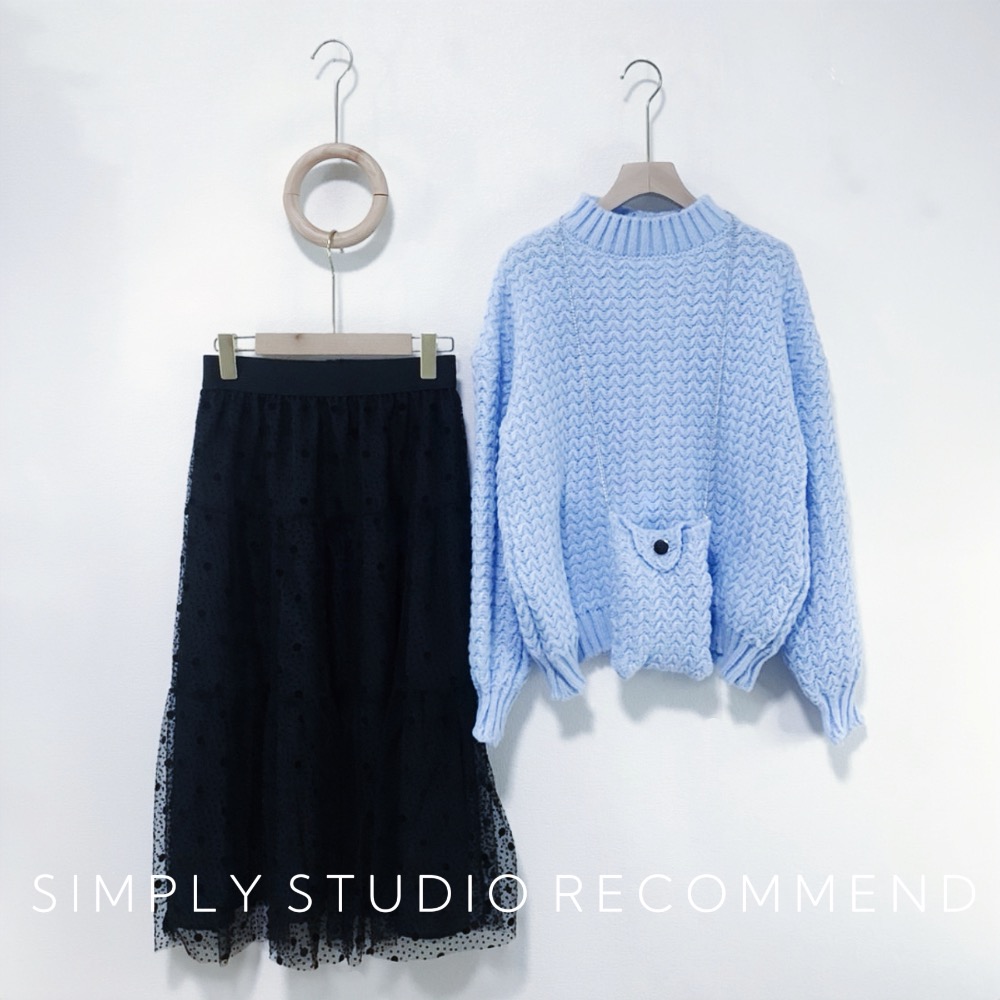 𝐒𝐈𝐌𝐏𝐋𝐘 𝐒𝐓𝐔𝐃𝐈𝐎 ☻ 韓版 秋冬新款 斜跨包針織慵懶毛衣  2色售-細節圖4