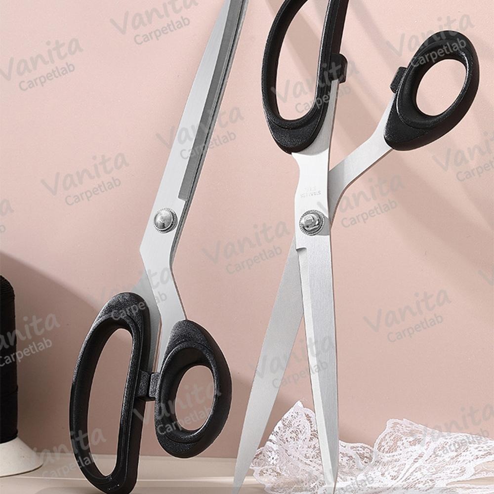 在台現貨｜不鏽鋼專業地墊裁剪刀 九吋 萬用 DIY 多功能 剪裁 剪刀 裁刀 事務 家用 美工 手工 不鏽鋼 大剪刀-細節圖6