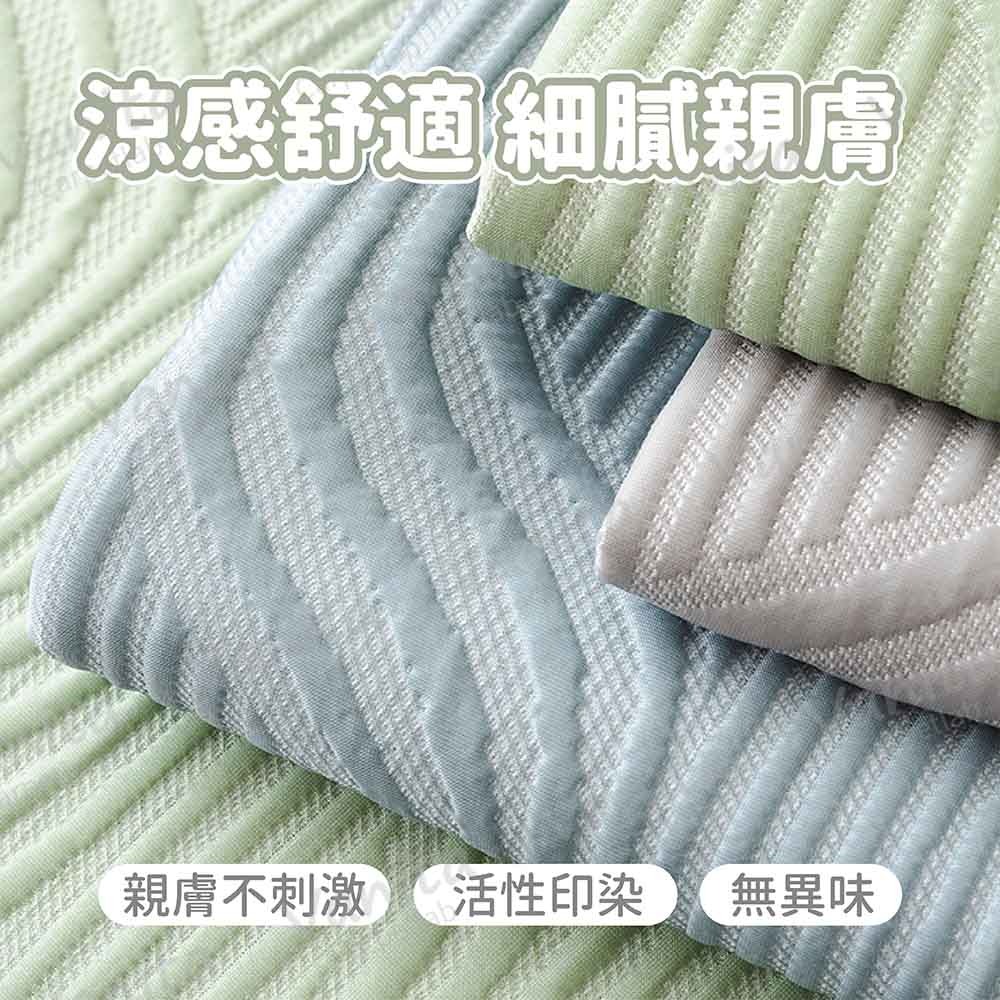 在台現貨｜冰絲涼感寵物酷冰墊 寵物睡墊 寵物涼感墊 寵物 貓狗墊 貓咪 狗狗 萌寵 冰絲  涼感墊 涼墊 冰絲寵物墊-細節圖2