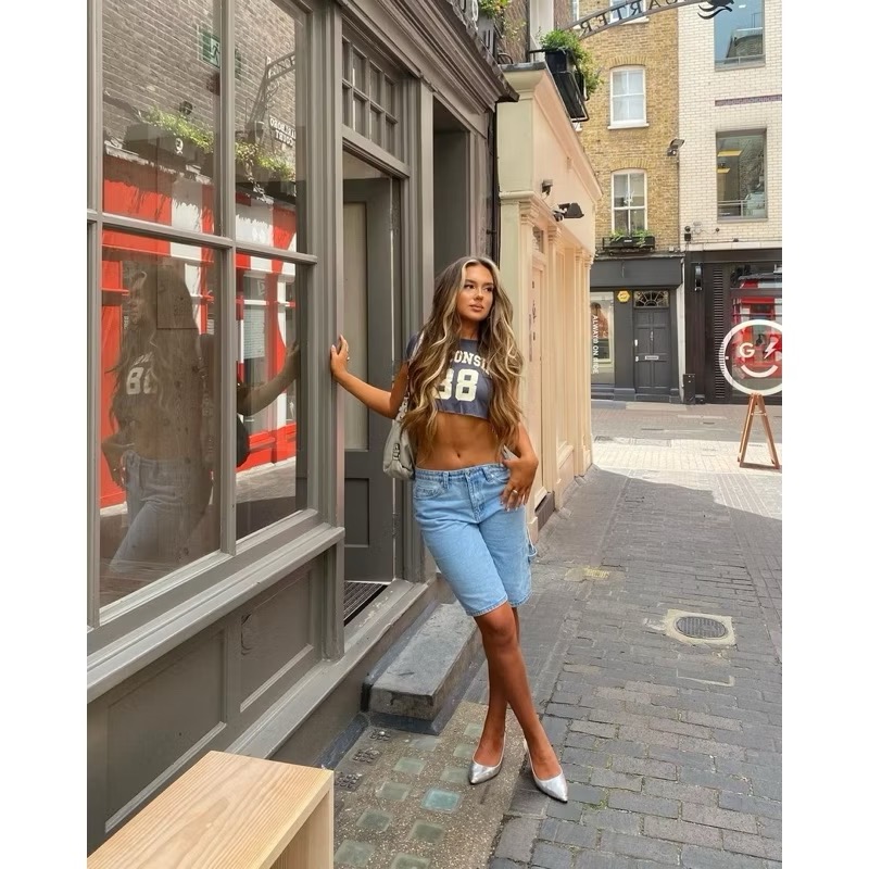 全新現貨✨Edikted藍灰色Wisconsin 數字88薄款不修邊短版短袖T恤-細節圖4