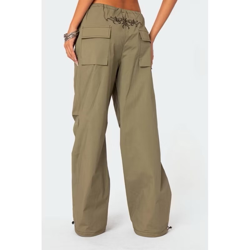 Edikted軍綠色抽繩束口腰後黑色刺繡屁股大口袋風褲刷刷褲工裝長褲cargo pants-細節圖8