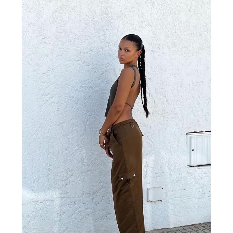 全新現貨✨Edikted橄欖綠色咖綠色彈性束口中腰後開衩側邊大口袋金屬環工裝刷刷長裙cargo skirt-細節圖3