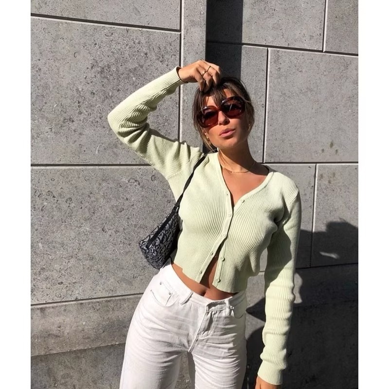 Brandy Melville 淺綠色坑條紋V領排扣針織長袖上衣外罩衫shannon sweater-細節圖3