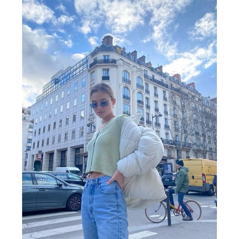 Brandy Melville 淺綠色坑條紋V領排扣針織長袖上衣外罩衫shannon sweater-細節圖6