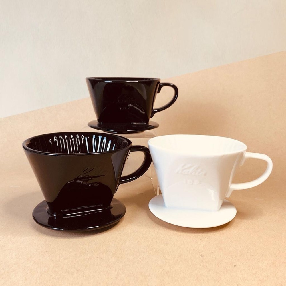【快速出貨】Kalita 502029 502081 陶瓷扇型濾杯 梯型濾杯102 2-4人份 白/黑色 瓦莎咖啡-細節圖3
