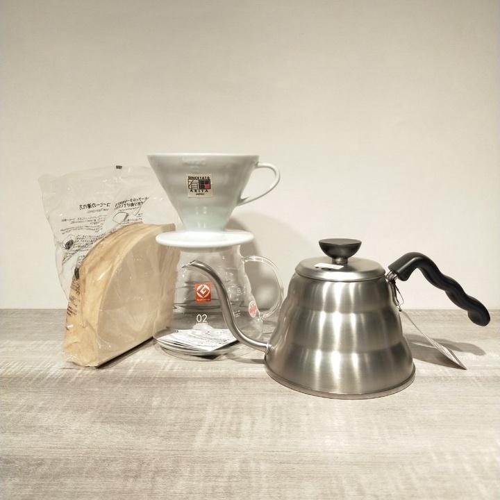 (現貨附發票) 瓦莎咖啡 咖啡濾杯 手沖壺 手沖咖啡壺 HARIO陶瓷02濾杯手沖組2-4杯 1000/1200ml-細節圖3