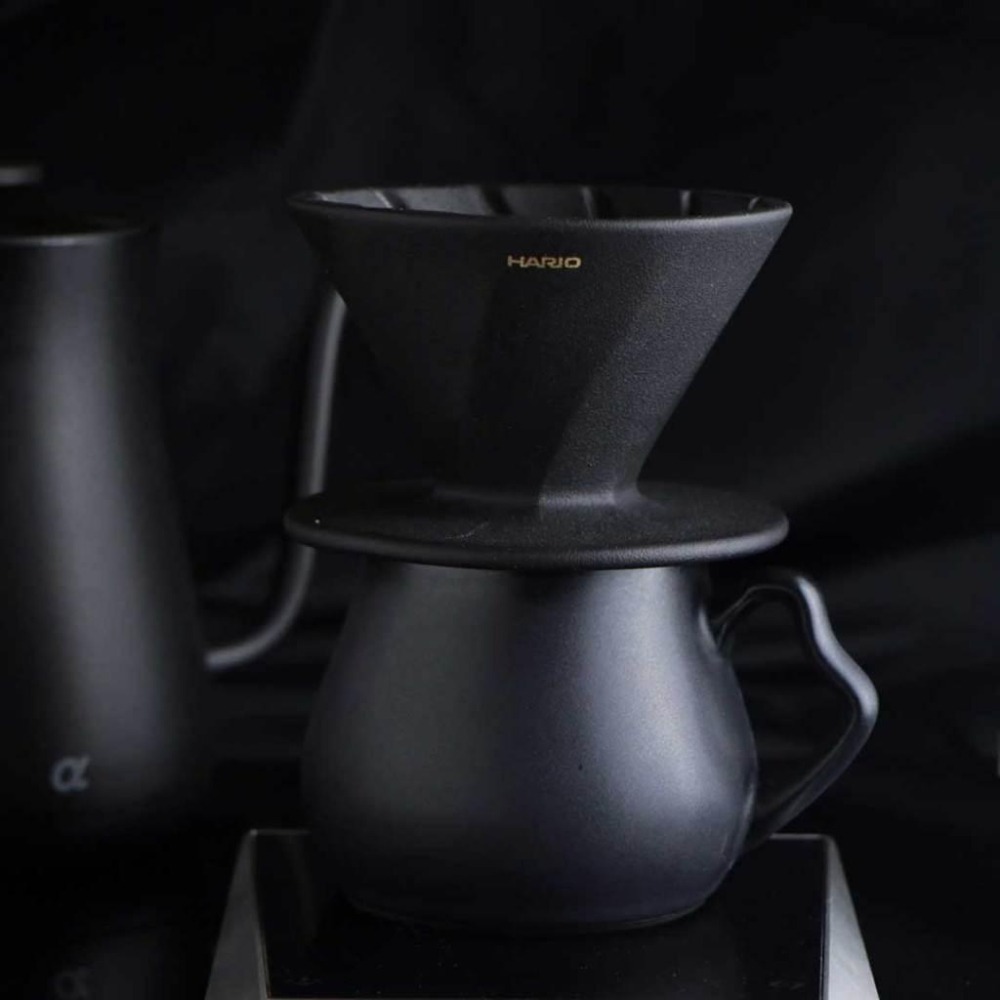 【新色上市 快速出貨】HARIO 阿爾法01凹肋濾杯 1-2杯 V60濾杯 錐形濾杯 陶瓷濾杯 ADC-01-B-細節圖3