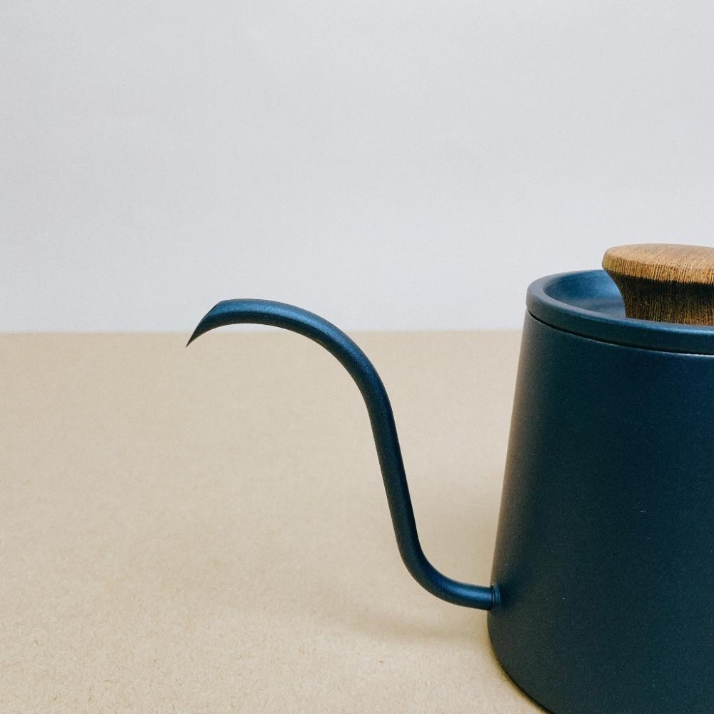 【90度沖煮出水 水流穩定】AIRFLOW 不銹鋼手沖壺 手沖細口壺 細口壺 咖啡壺 手沖咖啡 瓦莎咖啡-細節圖11