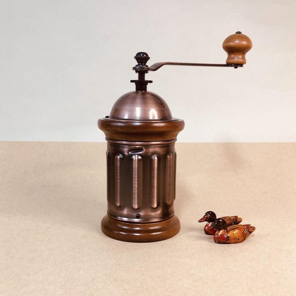 【好評推薦 快速出貨】Kalita 506454 圓銅磨豆機 郵筒造型手搖磨豆機 瓦莎咖啡-細節圖3