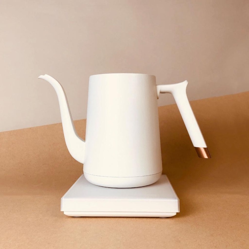 【手沖推薦 快速出貨】TIMEMORE 泰摩 魚SMART 溫控手沖壺 溫控壺 細嘴壺 鶴嘴壺 公司貨 保固一年-細節圖8